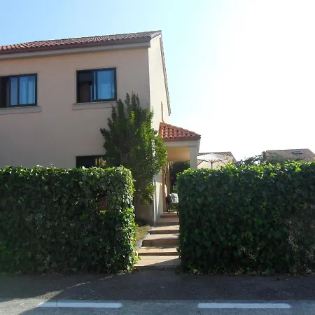 Holiday home Lar Toxino